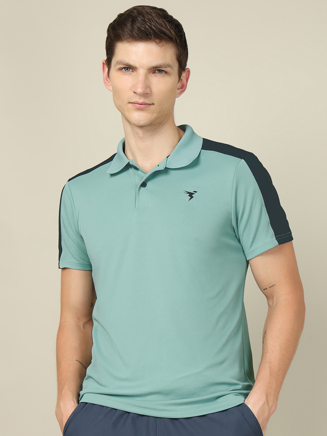 

Technosport Men Active Colorblocked Relaxed Fit Polo T-shirt, Lime green