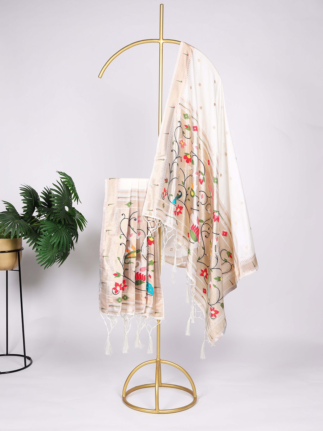 

LOOKNBOOK ART Ethnic Motifs Woven Design Dupatta, White