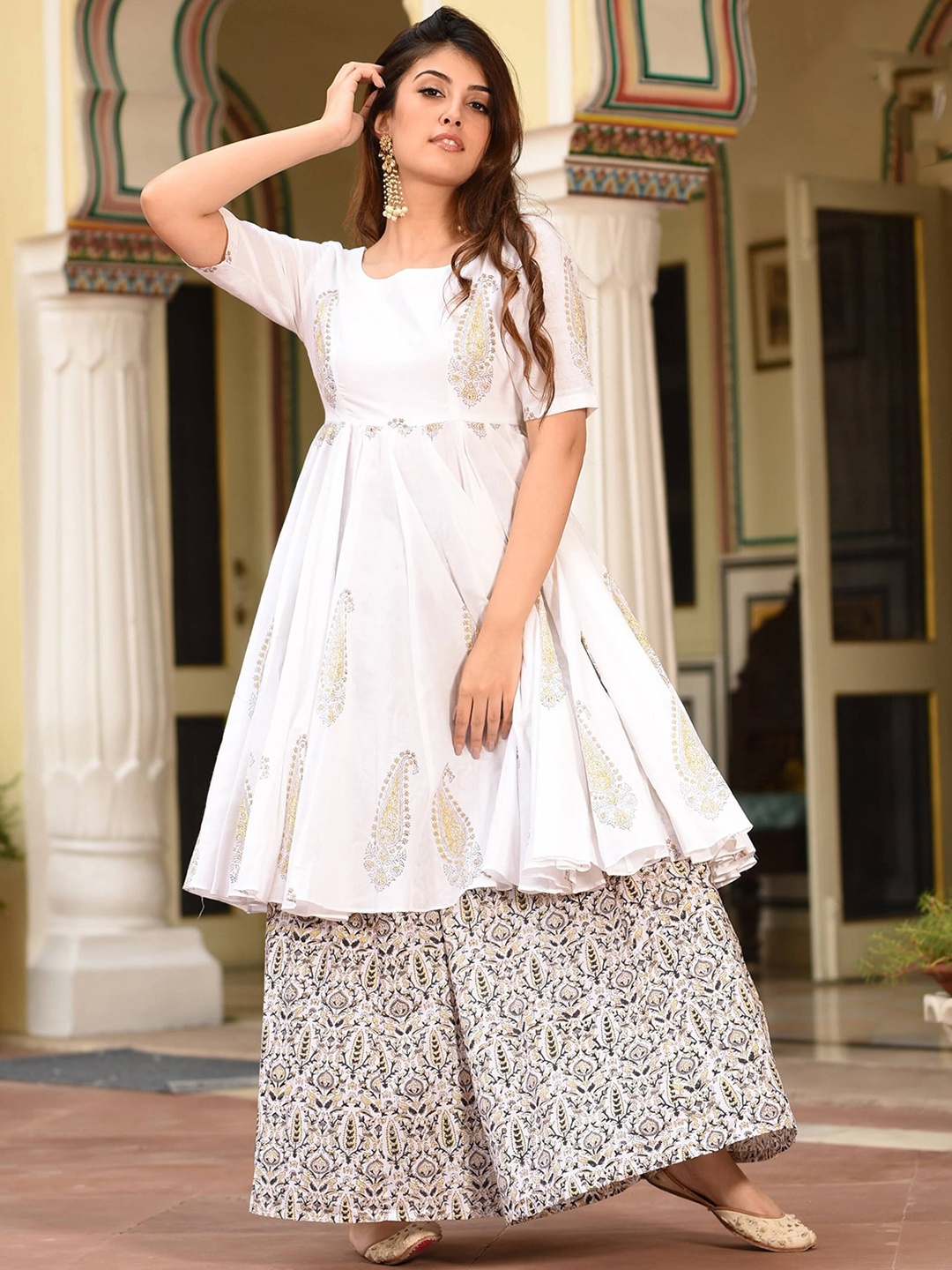 

ODETTE Ethnic Motifs Printed Anarkali Kurta with Palazzos, White