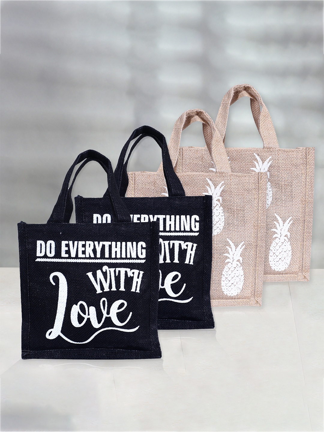 

Kuber Industries Set Of 4 Printed Jute Carry Lunch Bag, Black