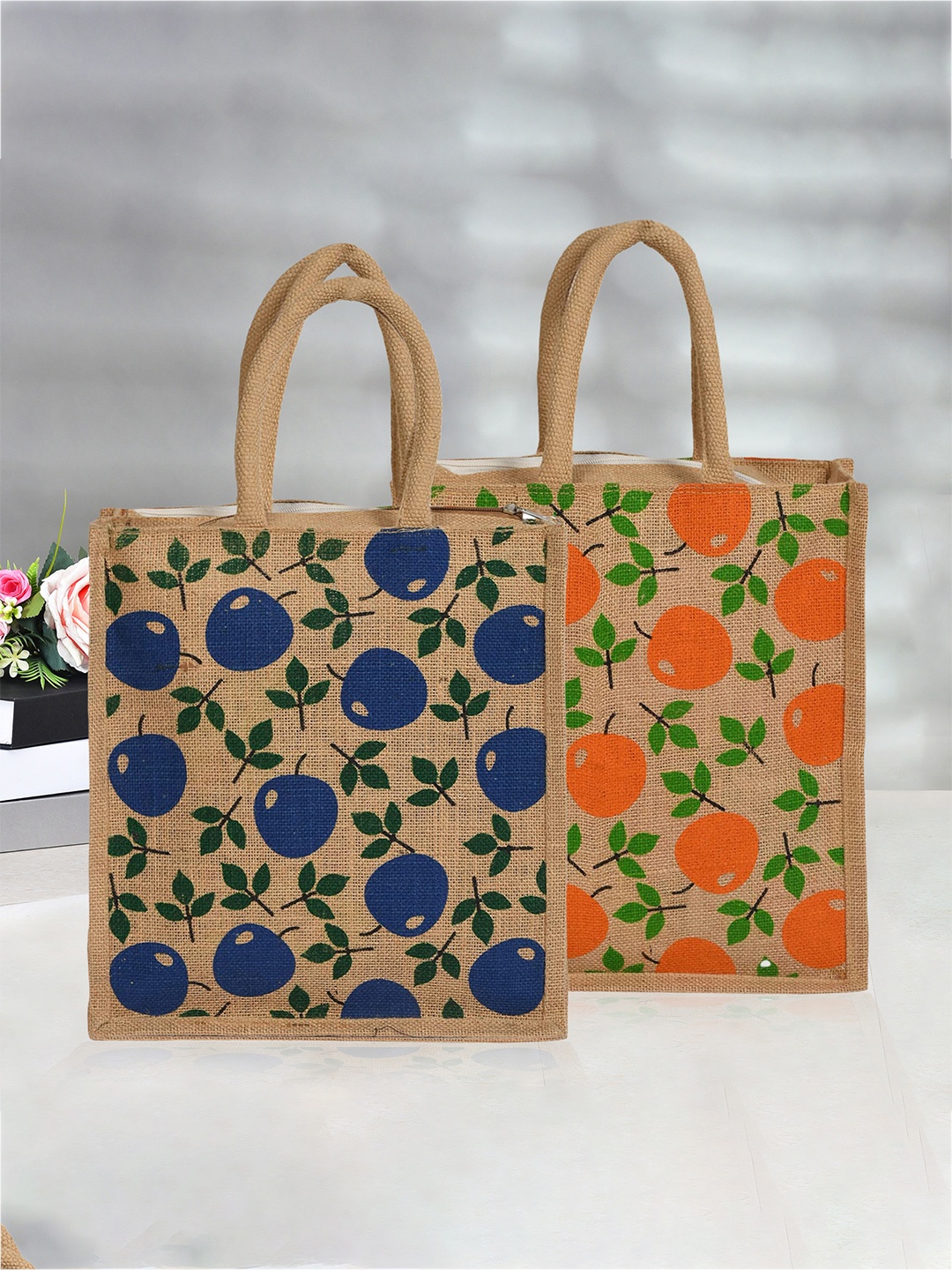 

Kuber Industries Set Of 2 Printed Jute Carry Grocery Bag, Beige