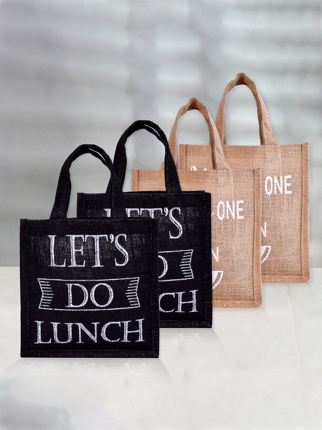 

Kuber Industries Set of 4 Printed Lunch bags, Black