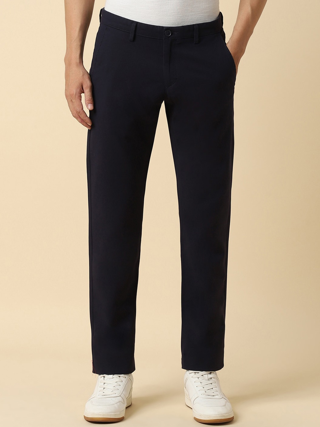 

Allen Solly Men Slim Fit Mid-Rise Trousers, Black