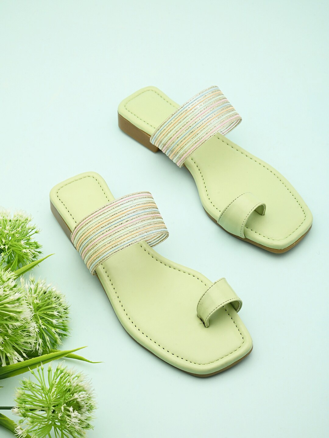

Longwalk Striped One Toe Flats, Green