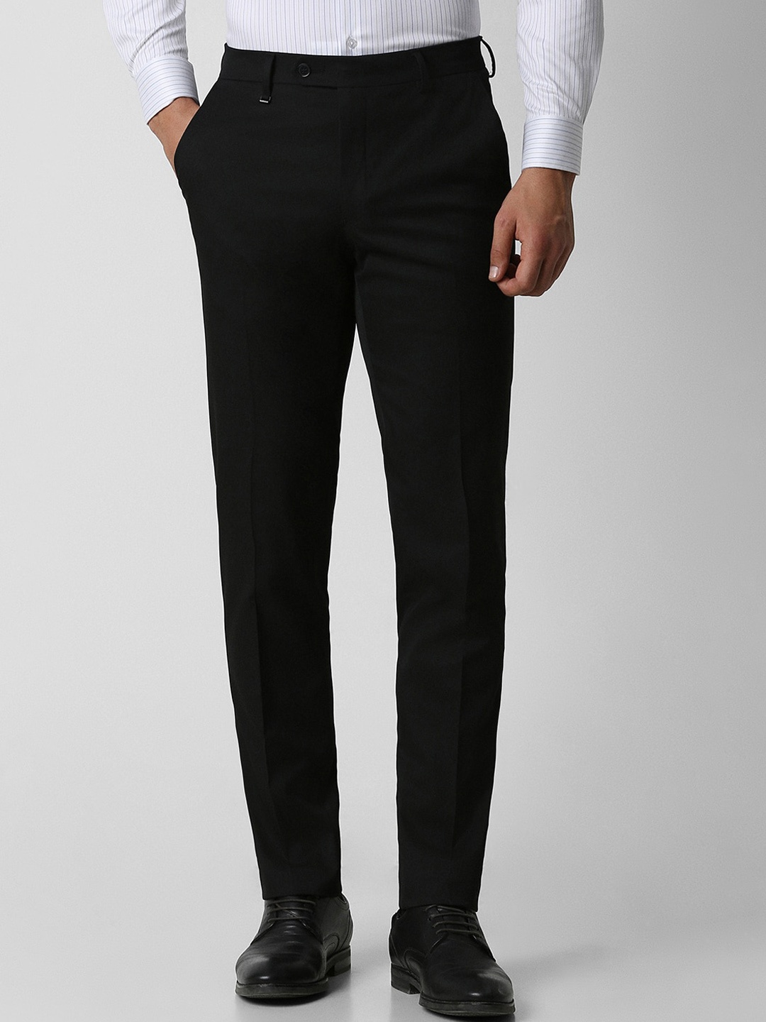 

Van Heusen Men Slim Fit Formal Trousers, Black