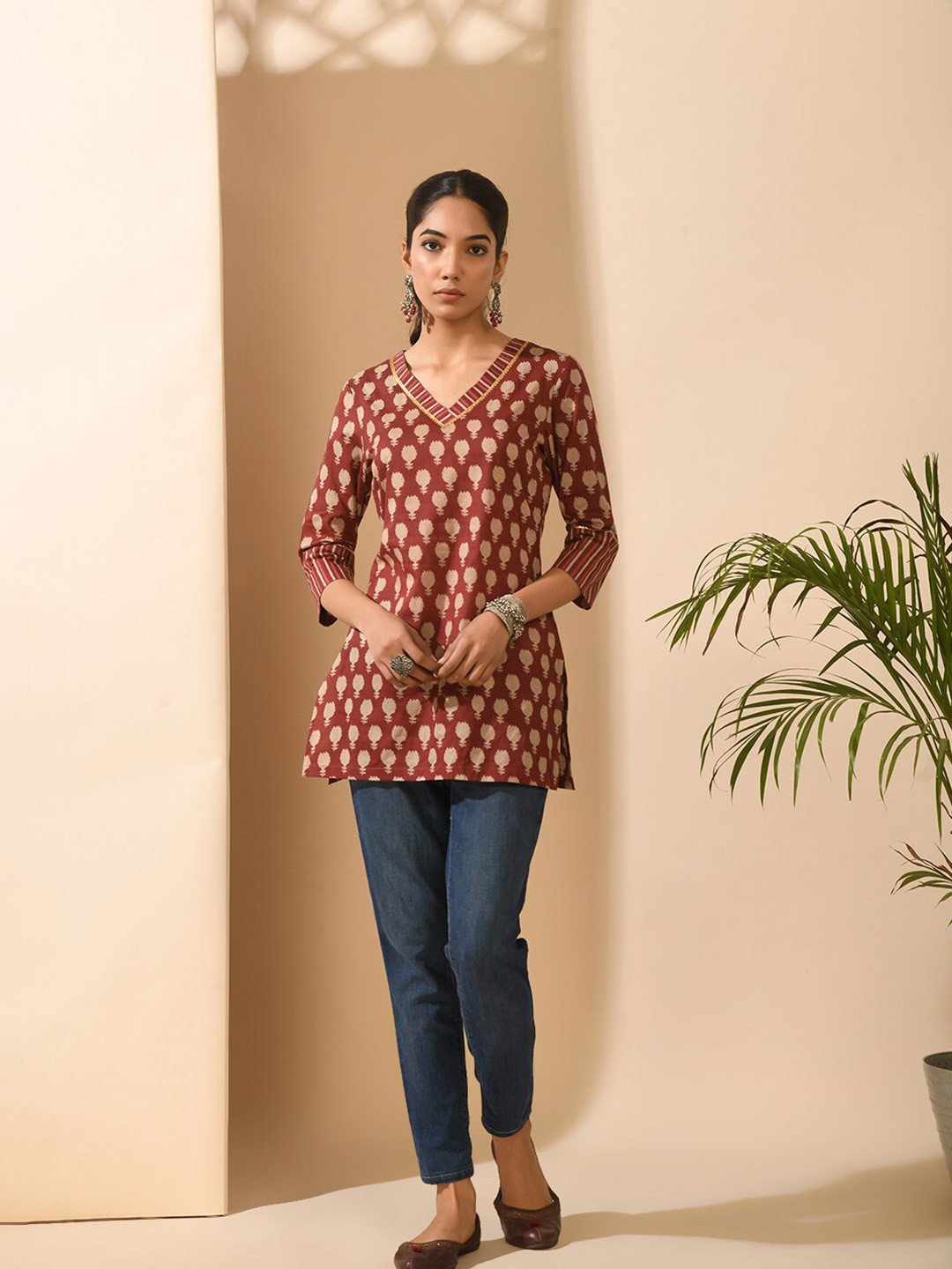 

MEESAN Ethnic Printed V-Neck Cotton Ethnic Tunic, Brown