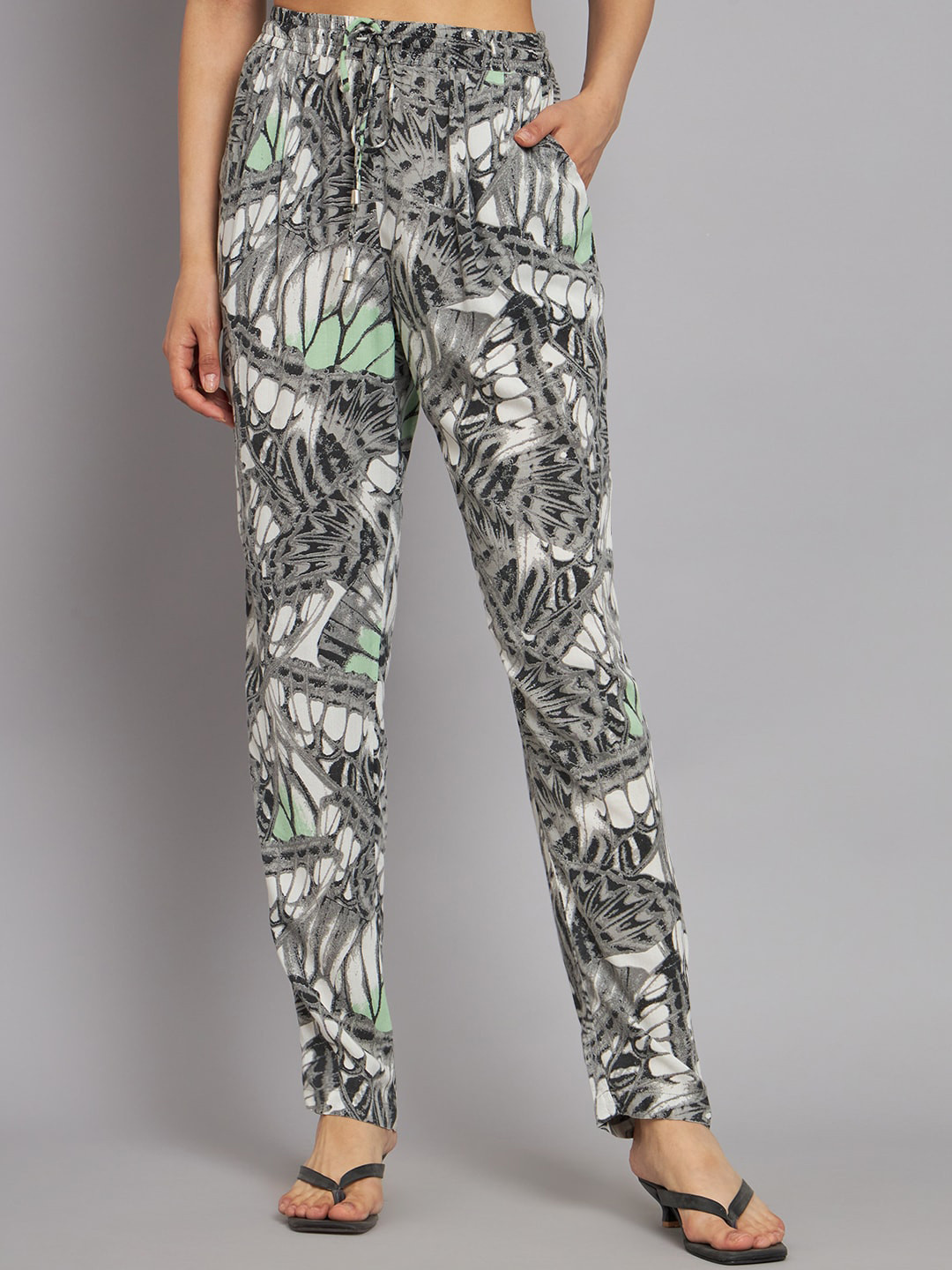 

NoBarr Women Abstract Printed Mid-Rise Trousers, Grey