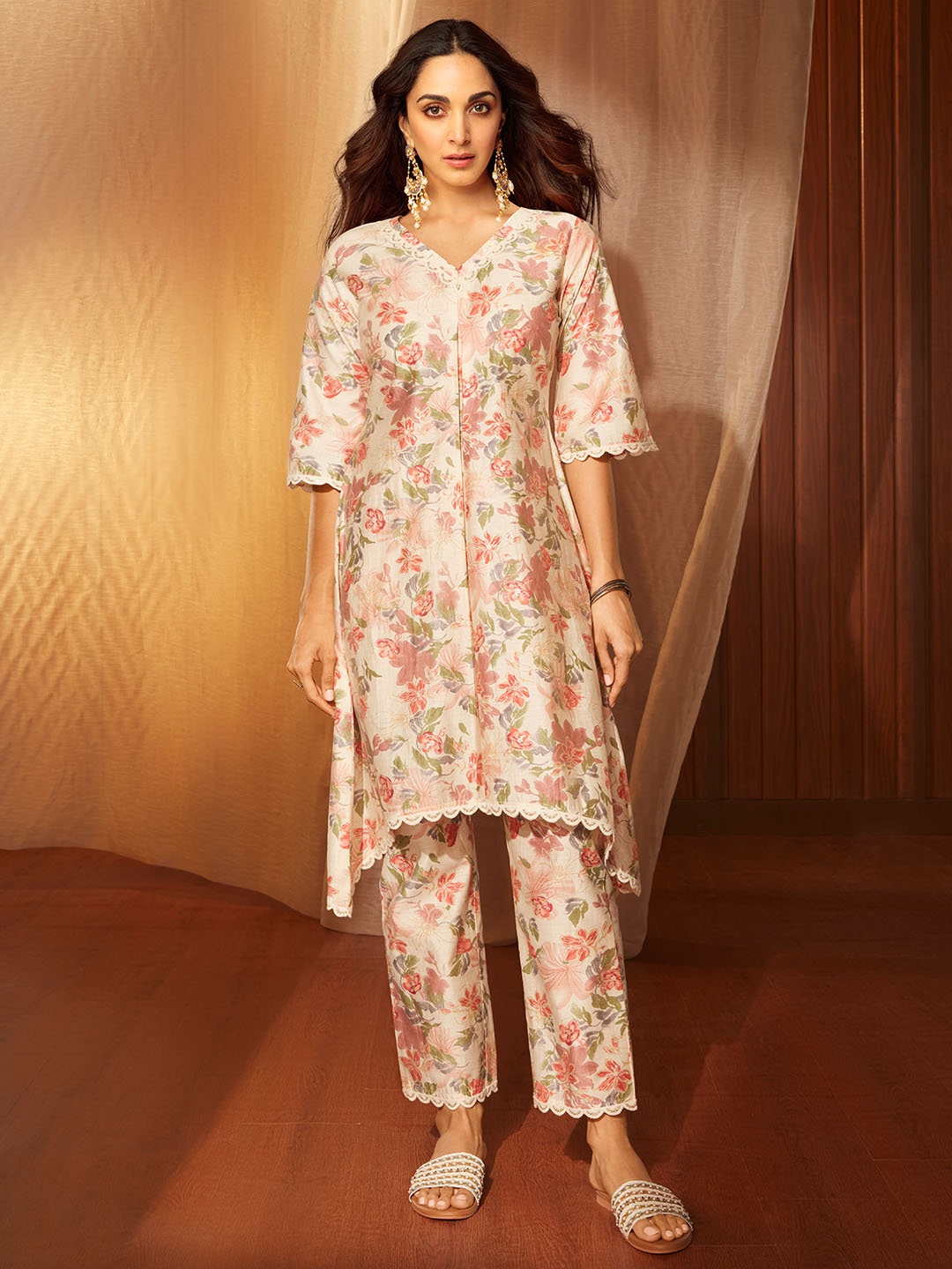 

Libas Floral Printed Kurta With Trouser, Beige