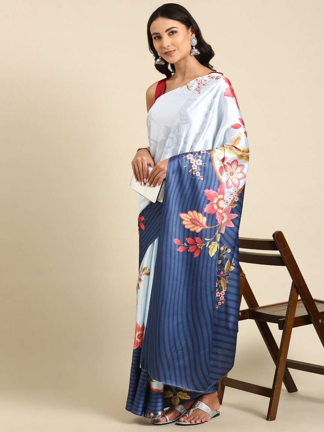 

VEECHIS Floral Printed Satin Saree, Blue