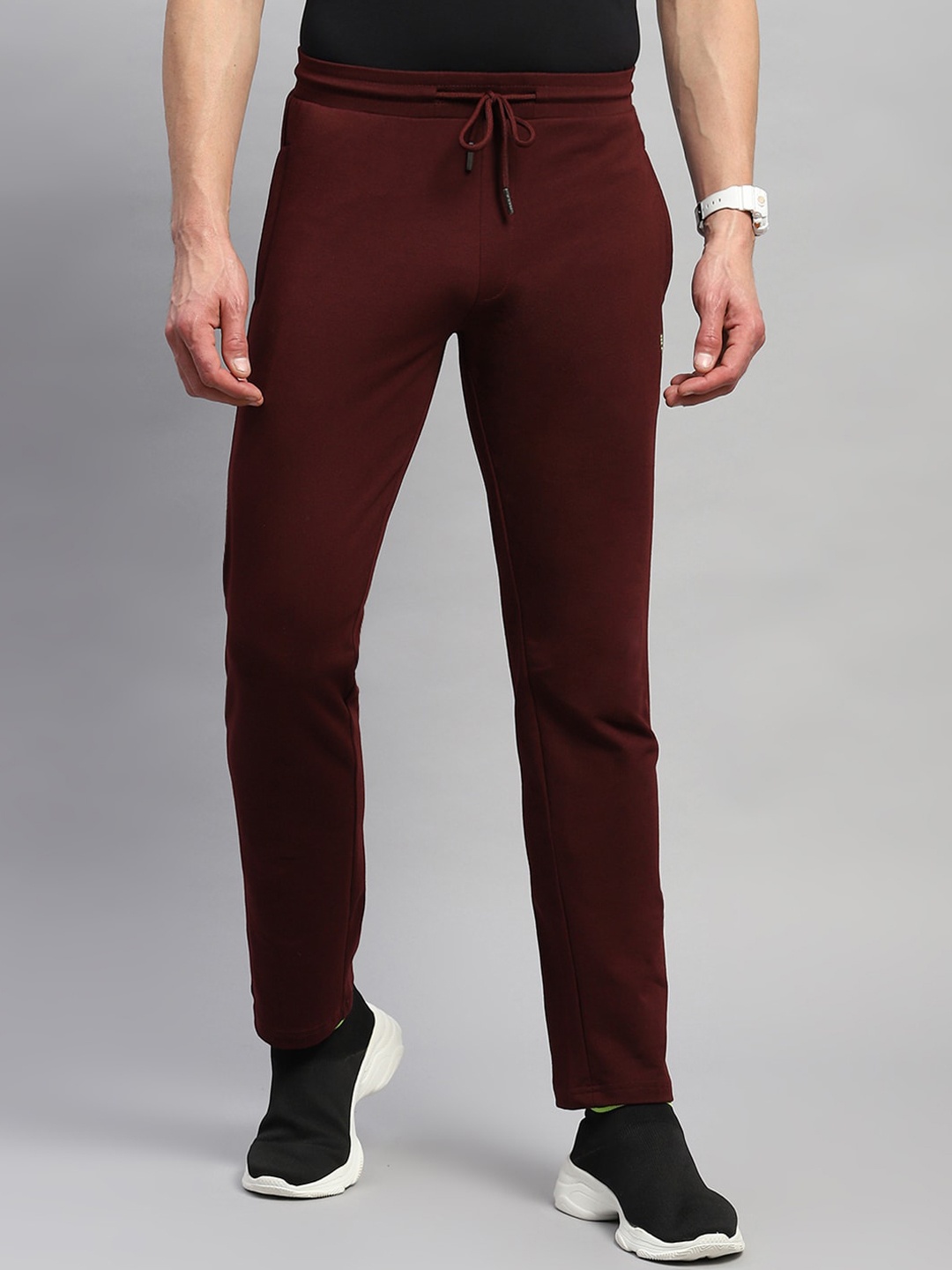 

rock.it Summer Men Mid Rise Track Pants, Maroon