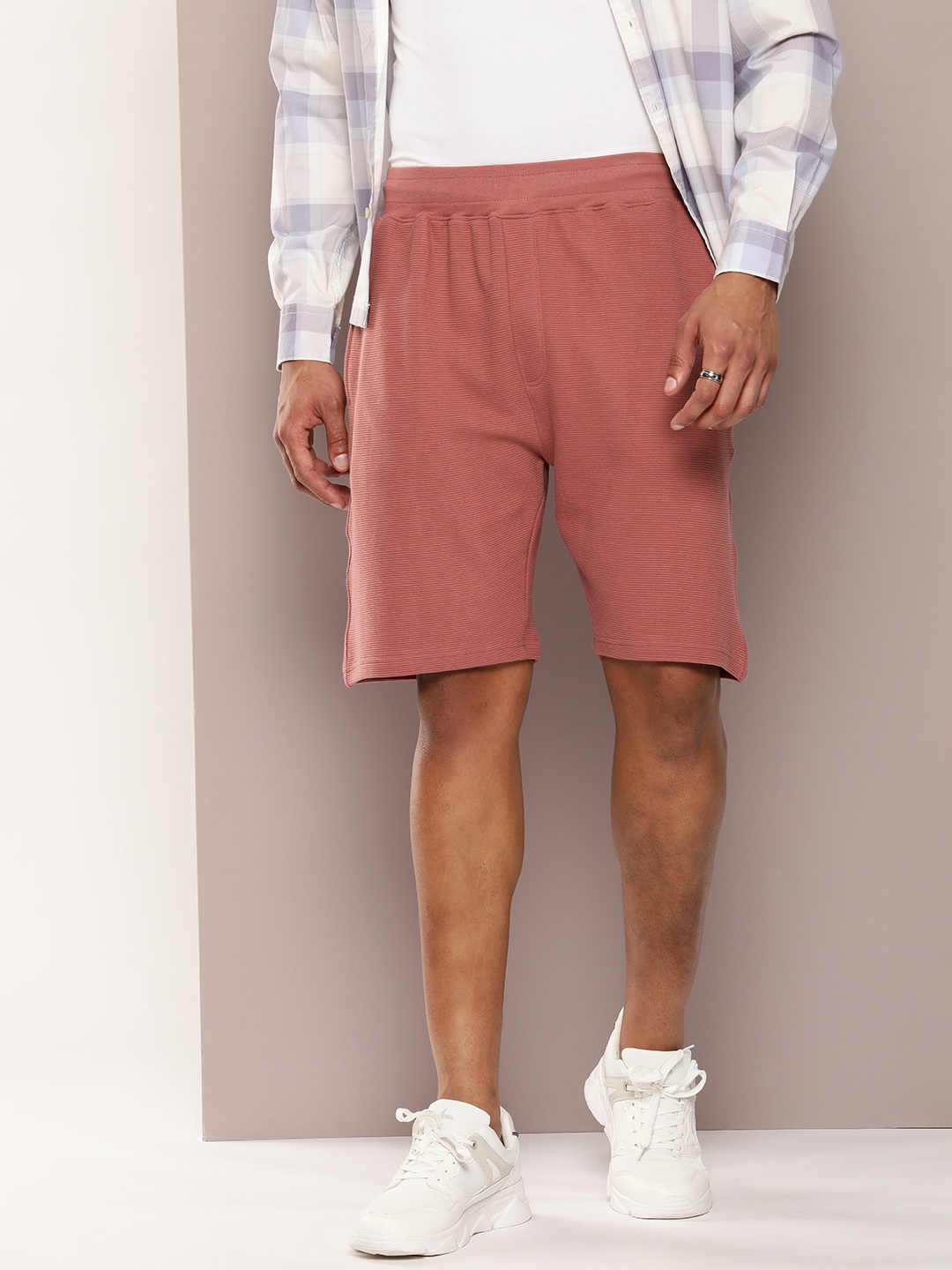 

DILLINGER Men Solid Regular Shorts, Rose