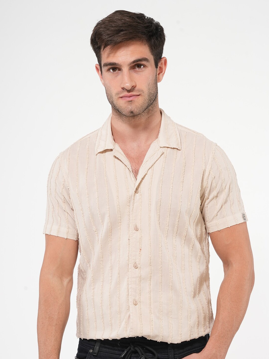 

POE Men Smart Slim Fit Vertical Stripes Cotton Casual Shirt, Beige