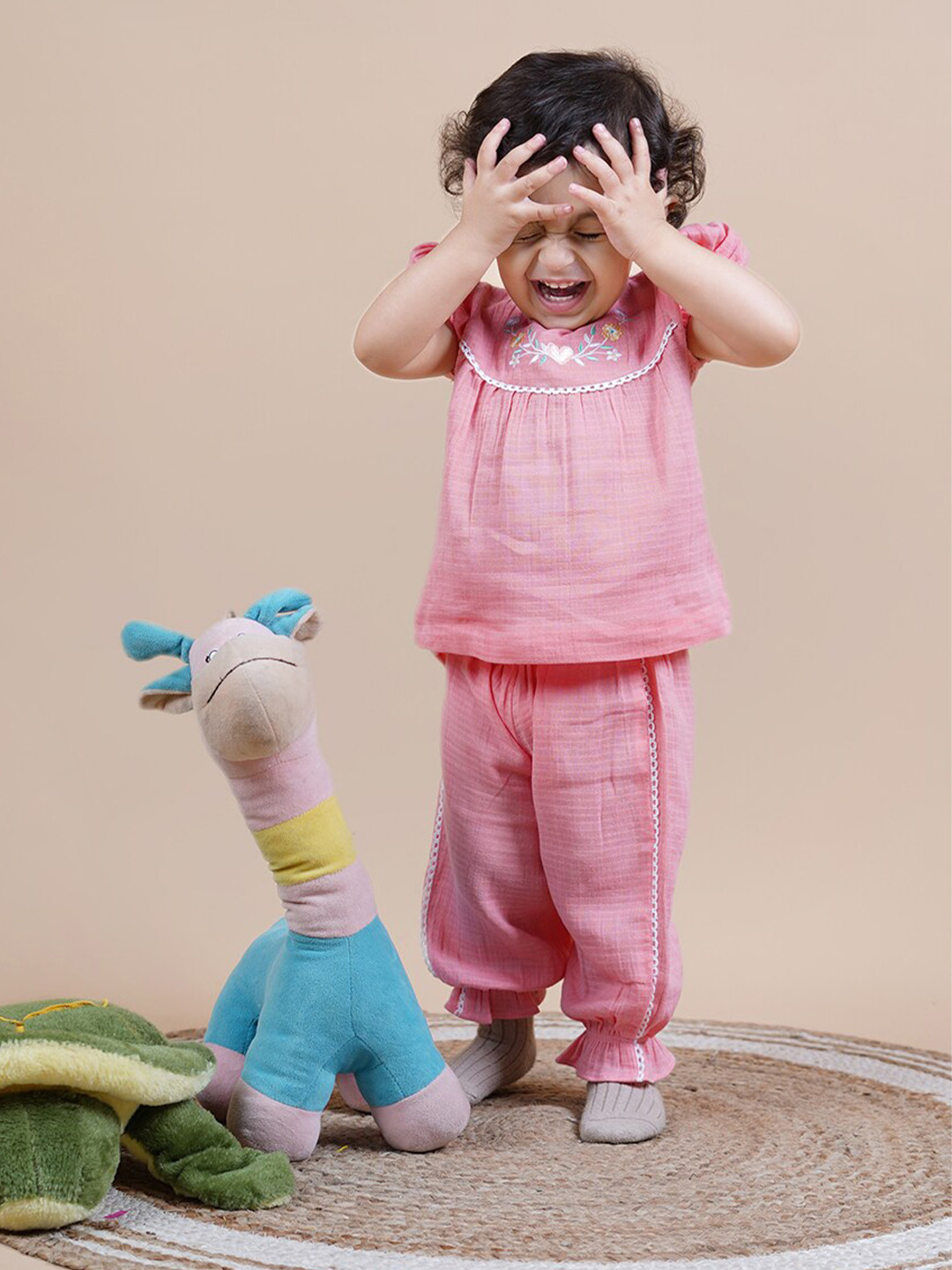 

Little Llama Girls Puff Sleeves Pure Cotton Top with Trousers, Pink
