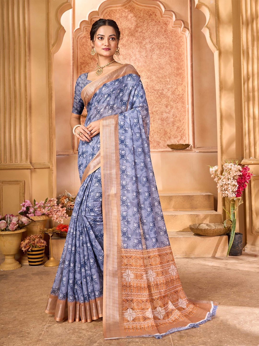 

KALINI Floral Printed Saree, Blue