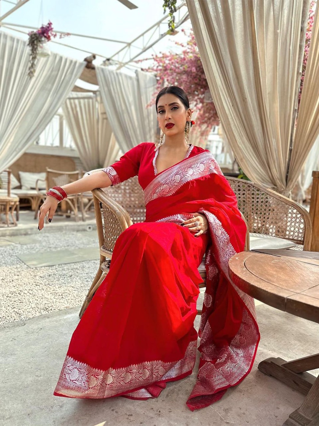 

SHIJILA Zari Pure Silk Kanjeevaram Saree, Red