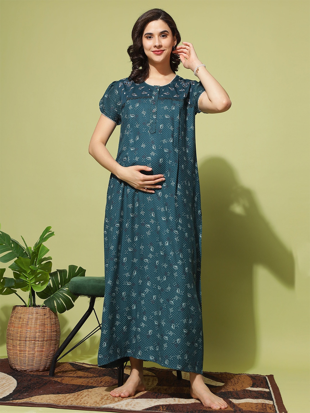 

9shines Label Embroidered Maternity Maxi Nightdress, Green