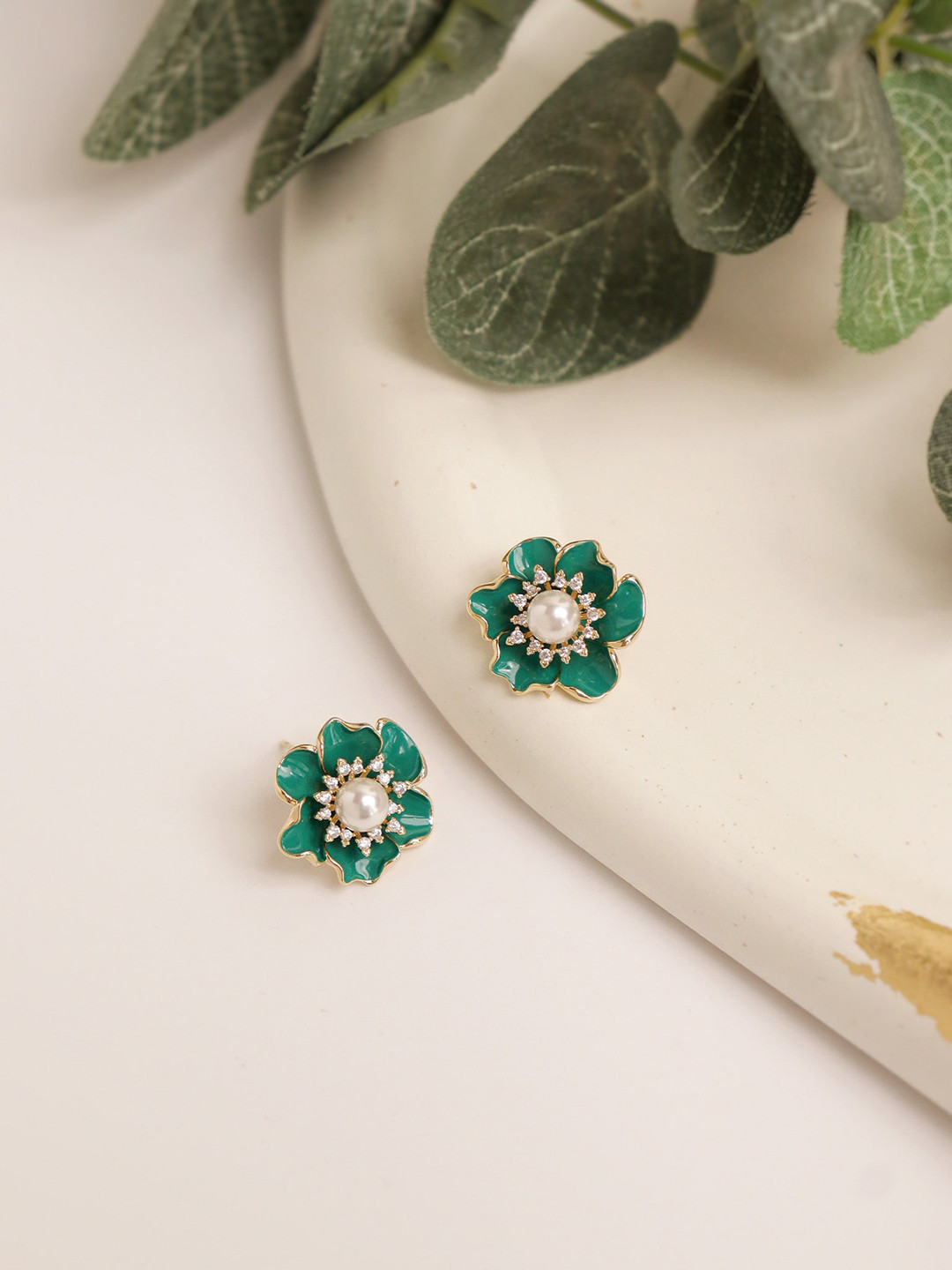 

CURIO COTTAGE Gold-Plated Floral Studs Earrings