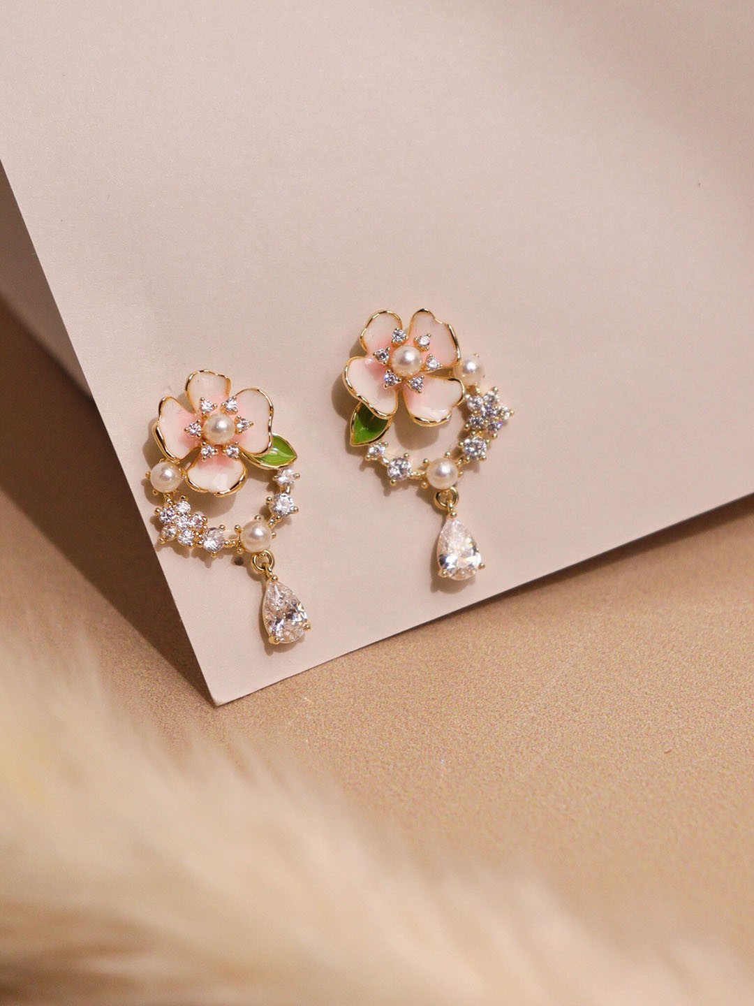 

CURIO COTTAGE Gold-Plated Contemporary Drop Earrings