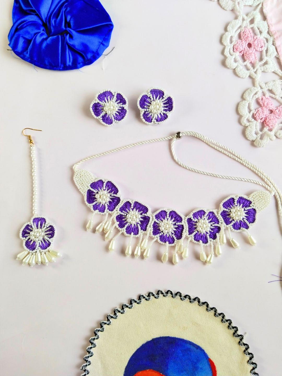 

Sangria Gold-Plated Peal Beaded Tasseled Bridal Jewellery Set