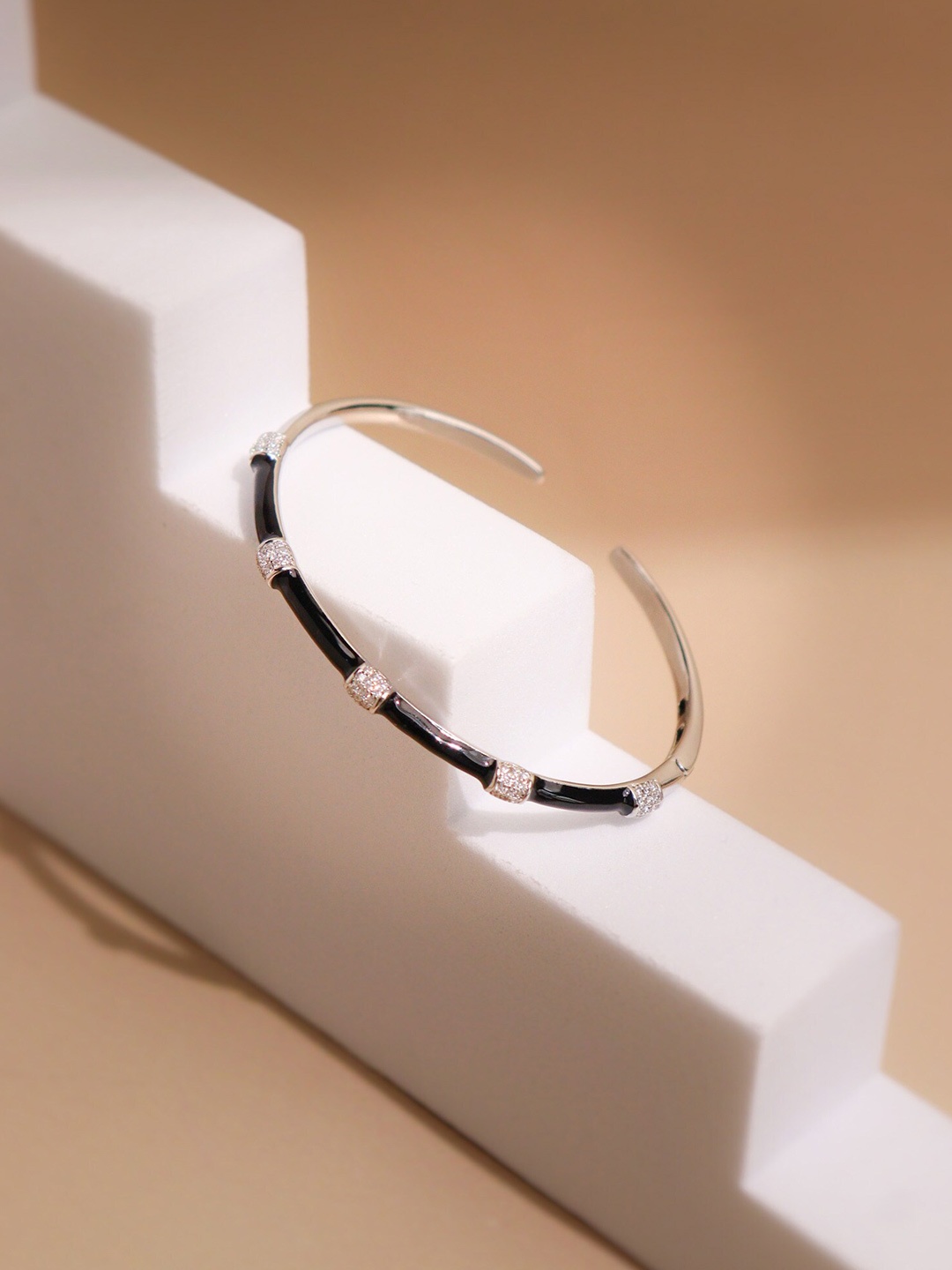 

CURIO COTTAGE Rhodium-Plated Midnight Medow Enamelled Cuff Bracelet, Silver