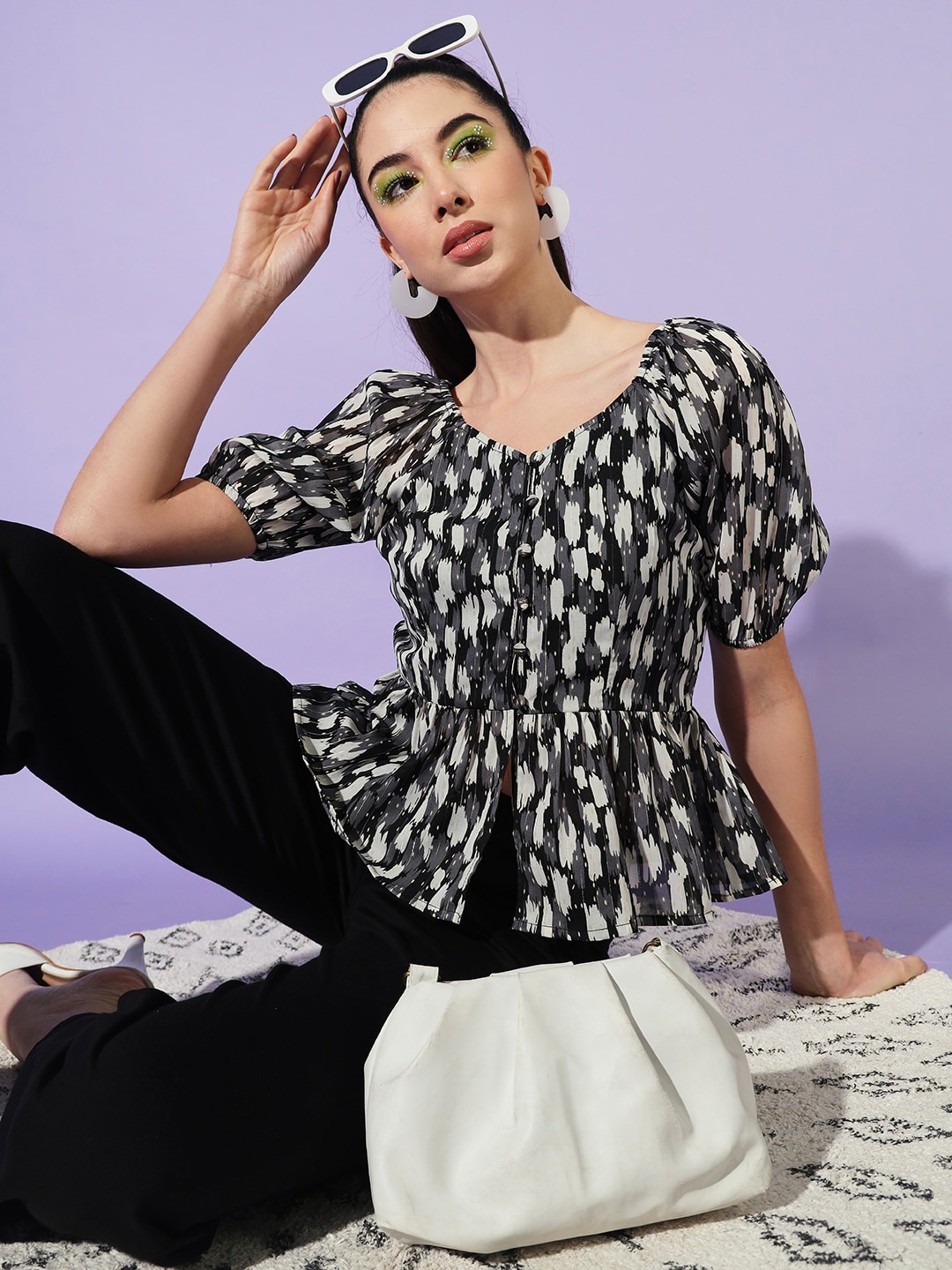 Slenor Animal Printed Puff Sleeve Georgette Cinched Waist Top, Black