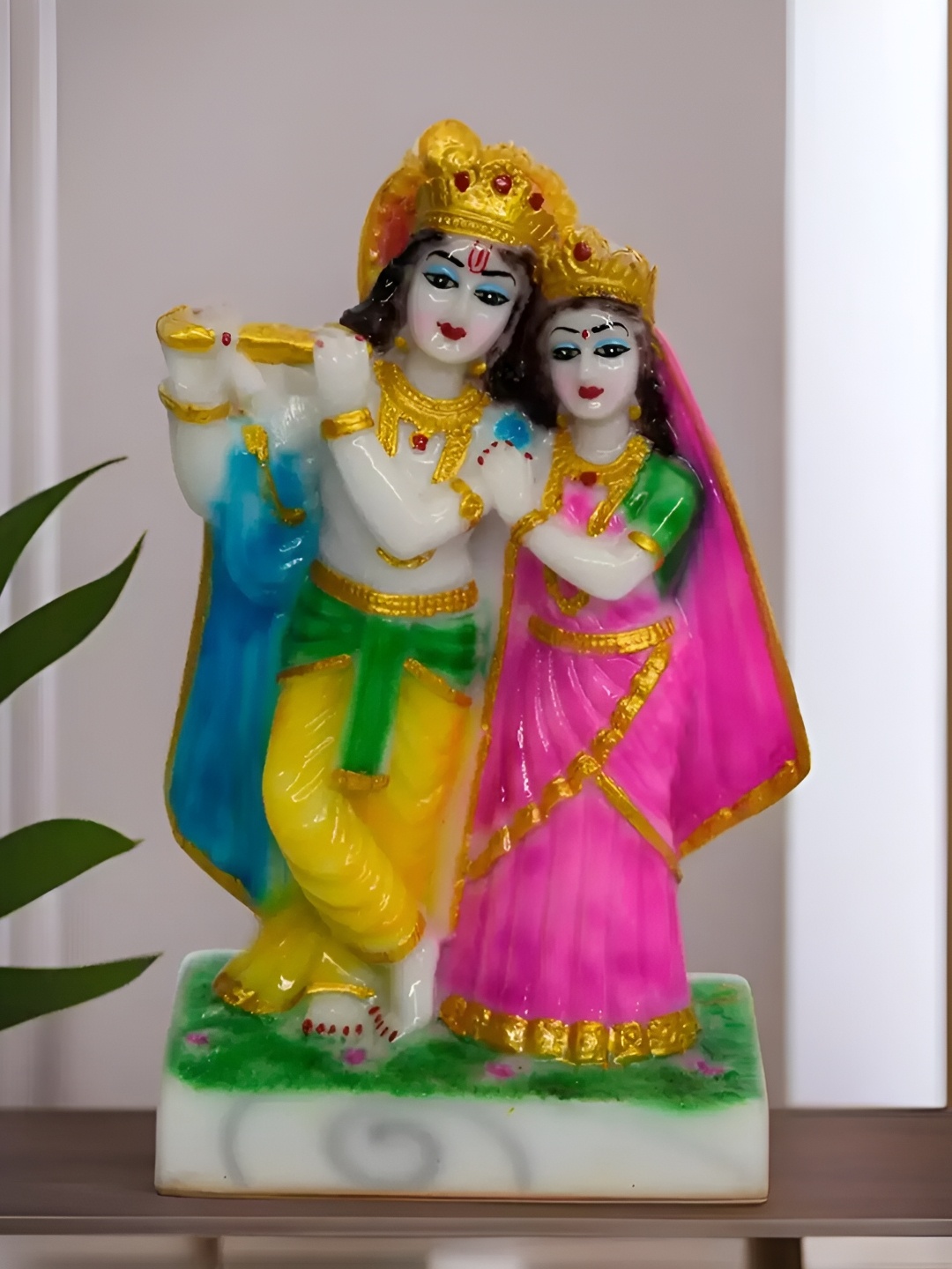 

VIVARS CRAFT White Religious Idol Showpiece