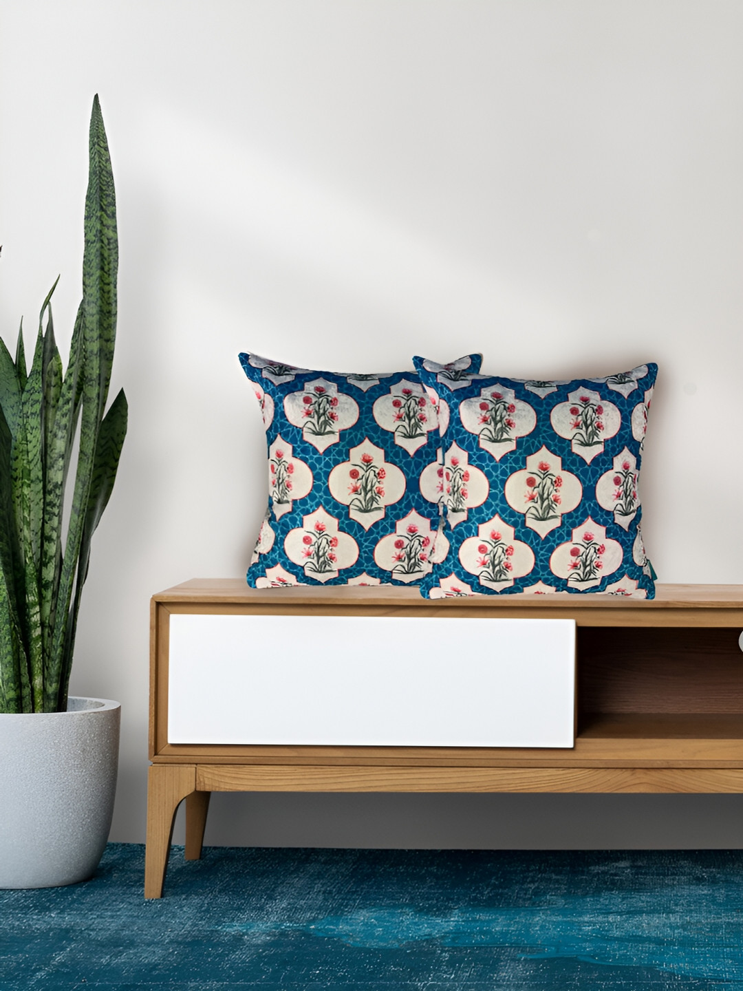 

Tasseled Home Blue & Off White 2 Pcs Ethnic Motifs Velvet Square Cushion Covers