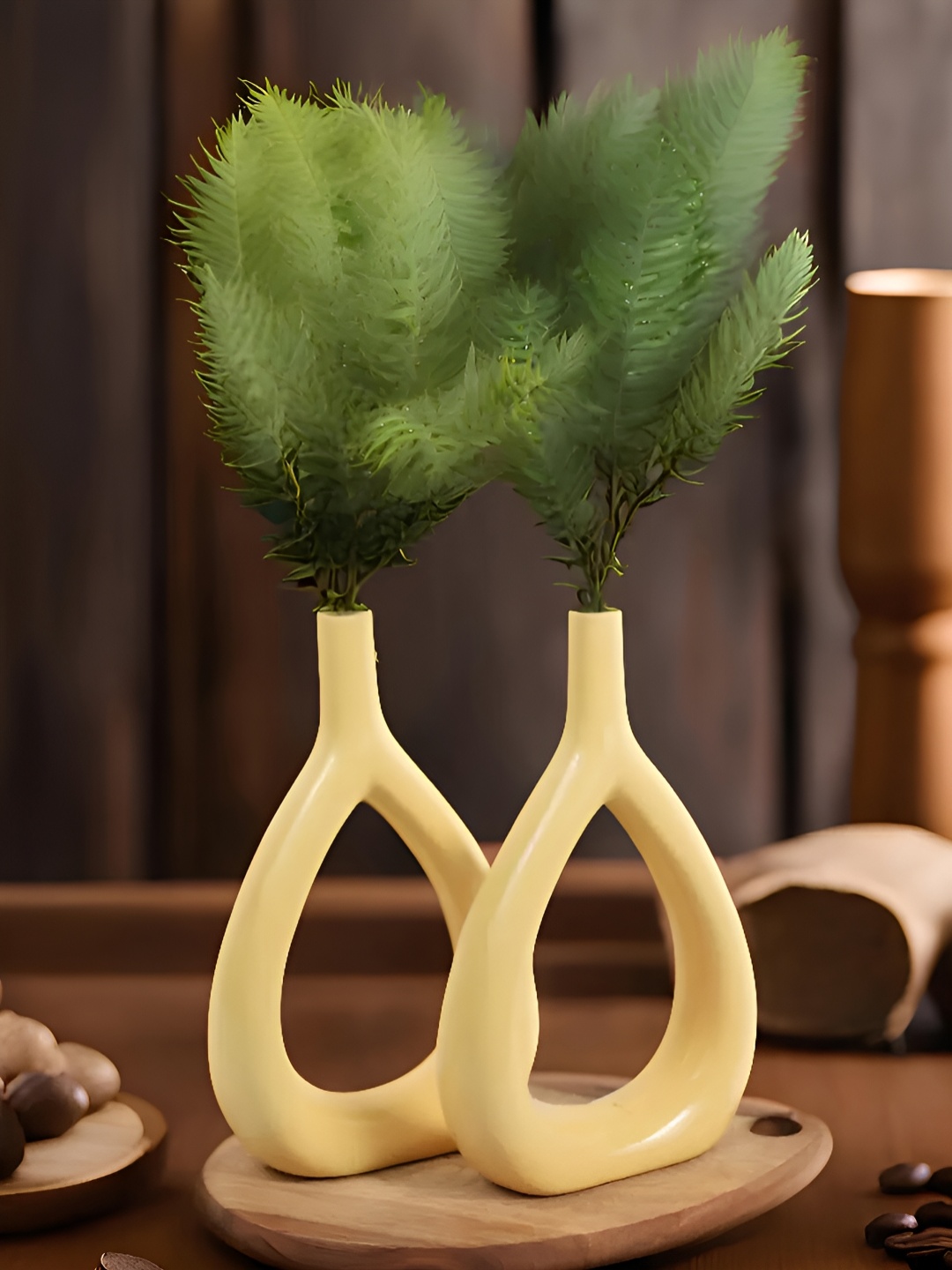 

Kaolinite 2 Pieces Yellow Oval Design Flower Vases