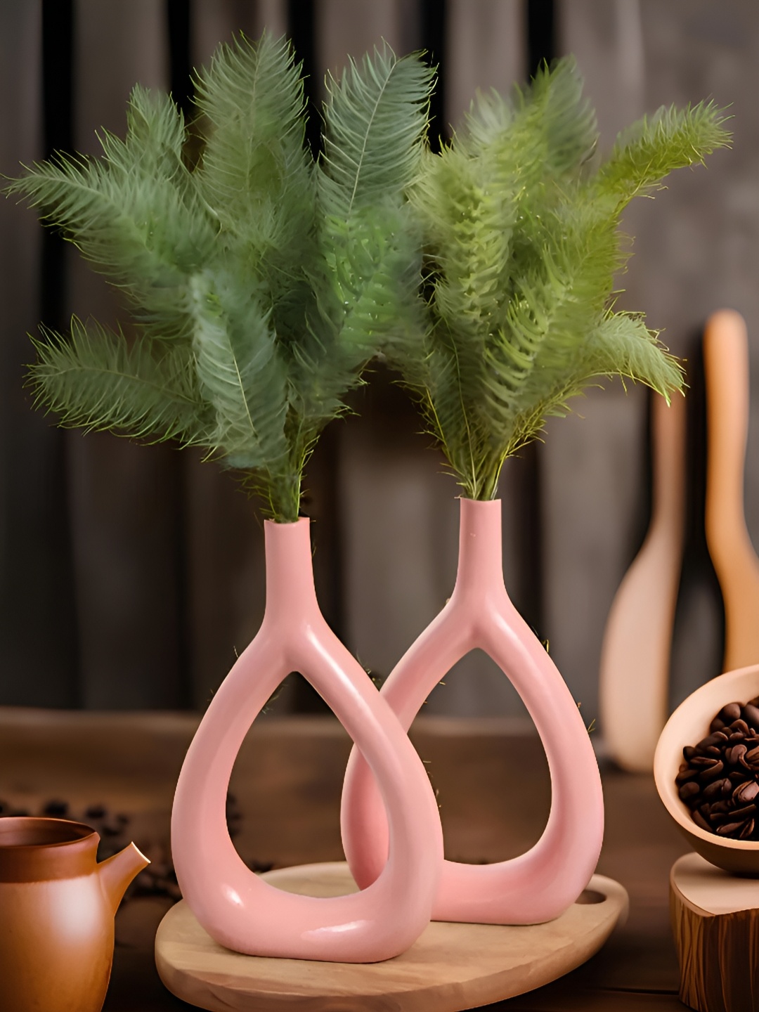 

Kaolinite 2 Pieces Pink Oval Shaped Ceramic Flower Vases