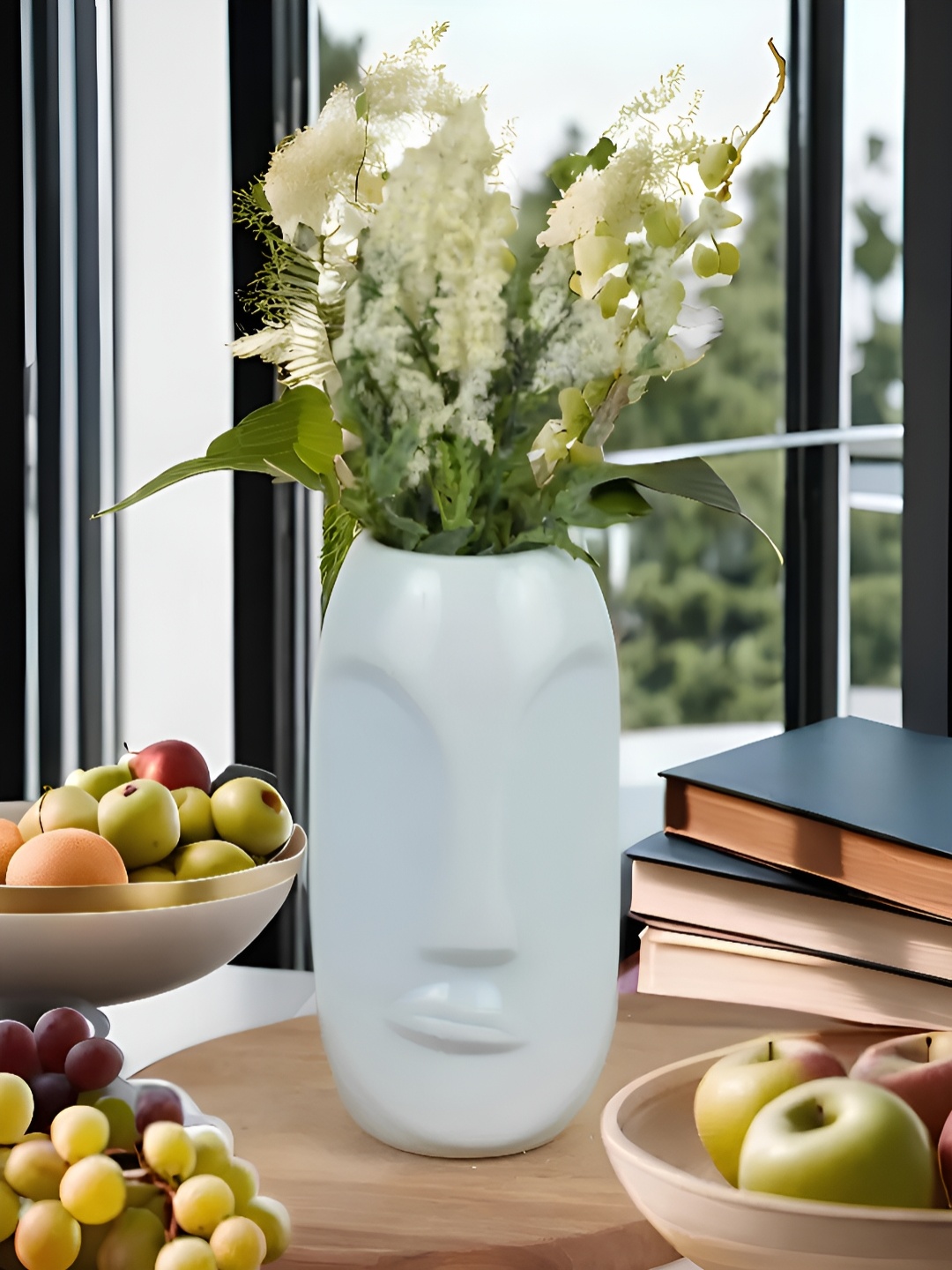 

Kaolinite Off-White Face-Shaped Ceramic Flower Vase