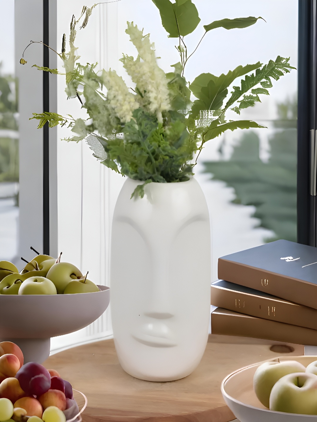 

Kaolinite White Face-Shaped Ceramic Flower Vase