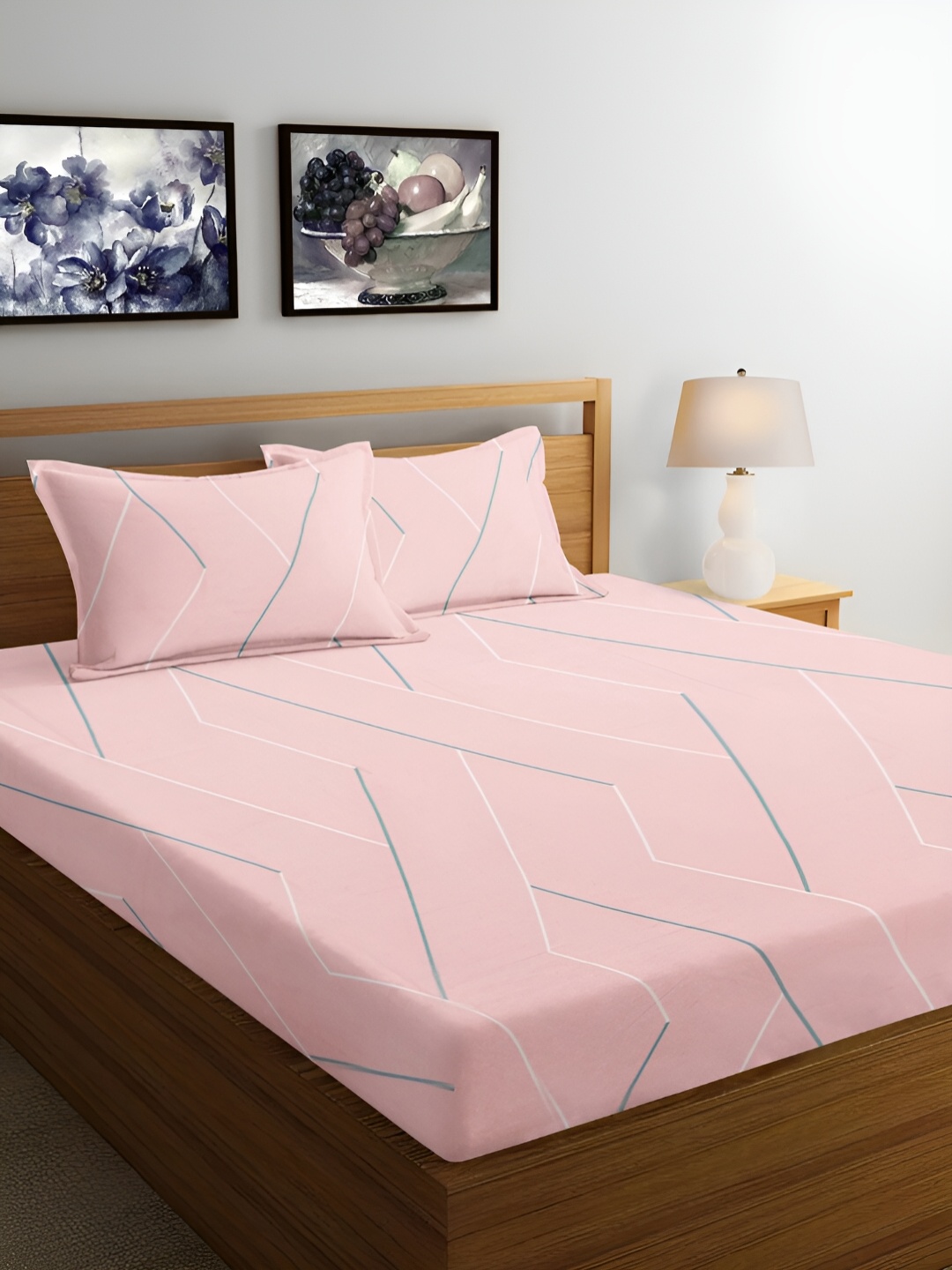 Srijee Decors Pink & Blue Geometric 210 TC Fitted Queen Bedsheet With 2 Pillow Covers