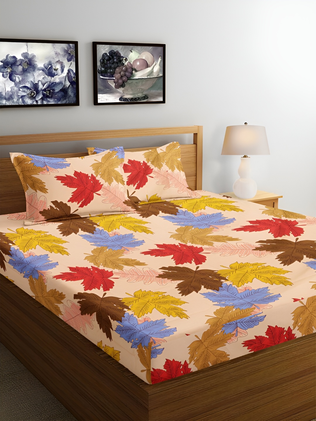 

Srijee Decors Petal Pleasure Red Floral 210 TC Fitted Queen Bedsheet With 2 Pillow Covers