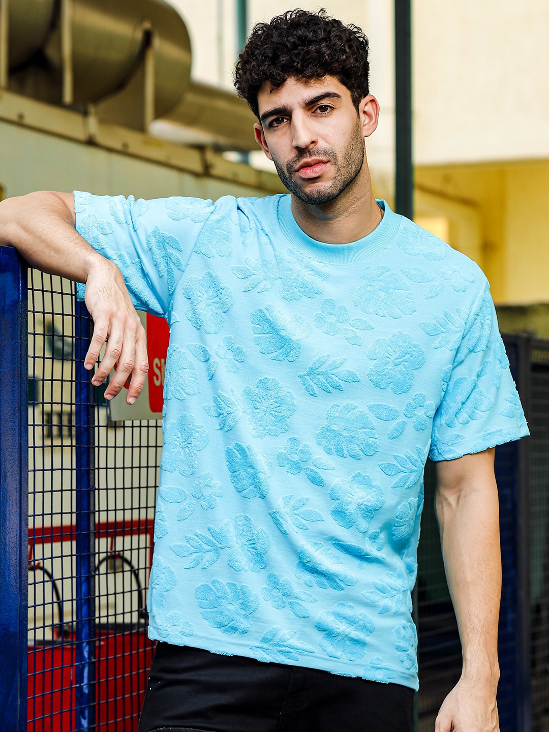 

TOMHIDDLE Abstract Printed Round Neck Pure Cotton T-shirt, Blue