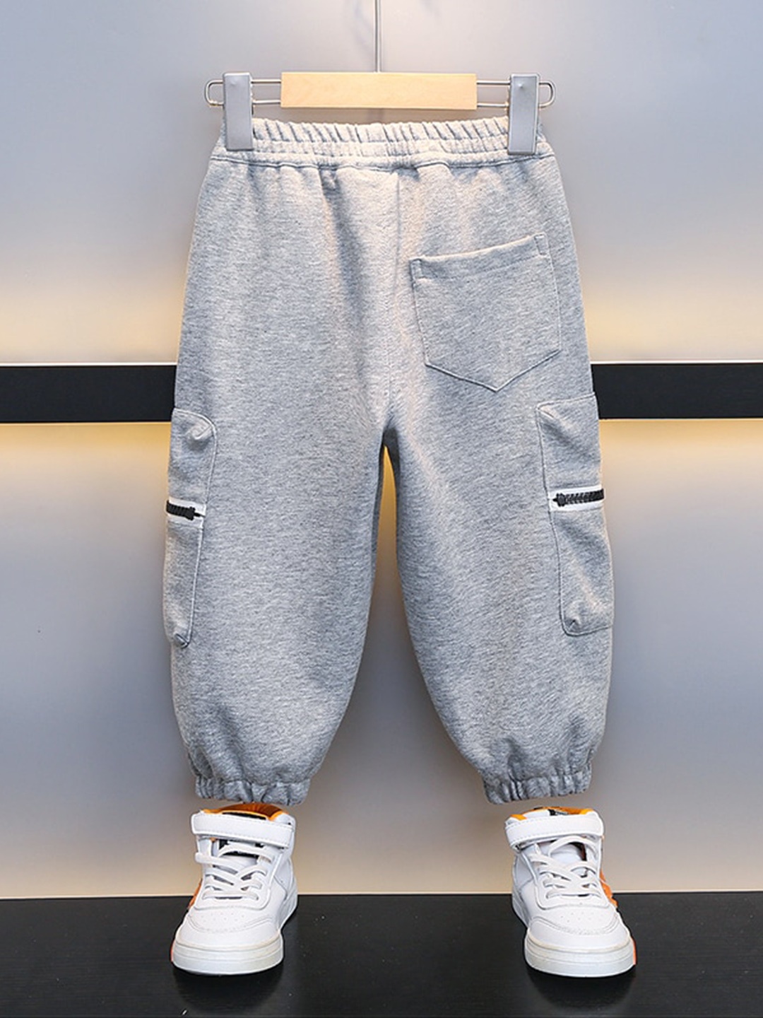 

StyleCast x Revolte Boys Grey High-Rise Easy Wash Cotton Joggers Trousers