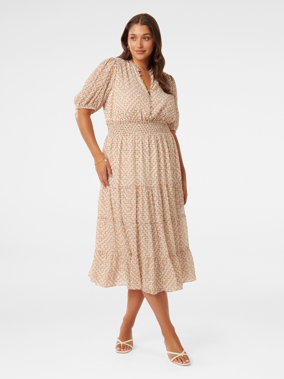 

Forever New PLus Size Geometric Print Puff Sleeve Fit & Flare Midi Dress, White