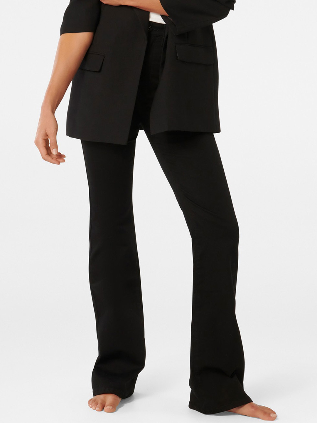 

Forever New Women Comfort Bootcut High-Rise Clean Look Jeans, Black