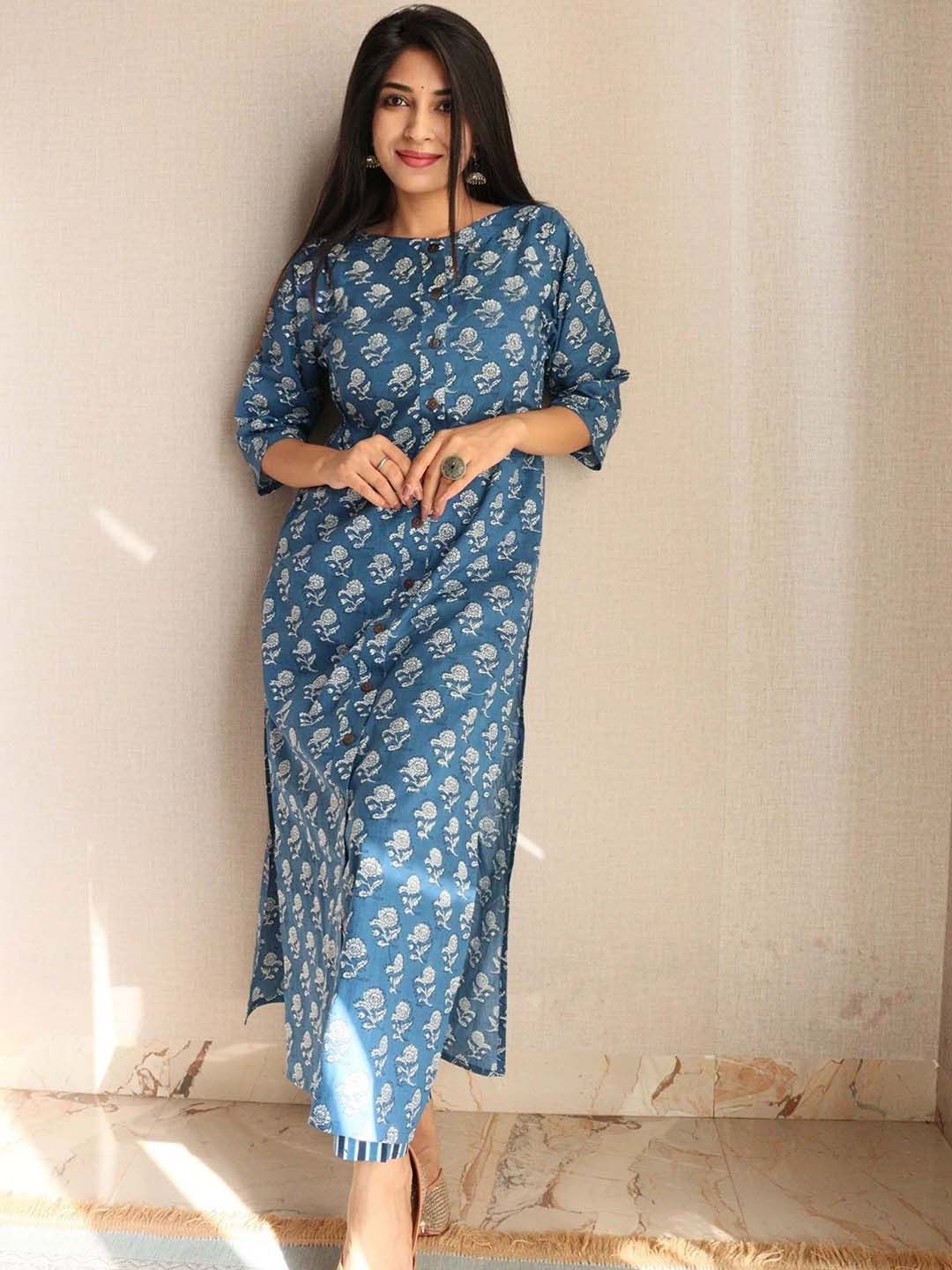 

THE VASILIKI Round Neck Ethnic Motifs Printed Regular Pure Cotton Kurta with Trousers, Blue