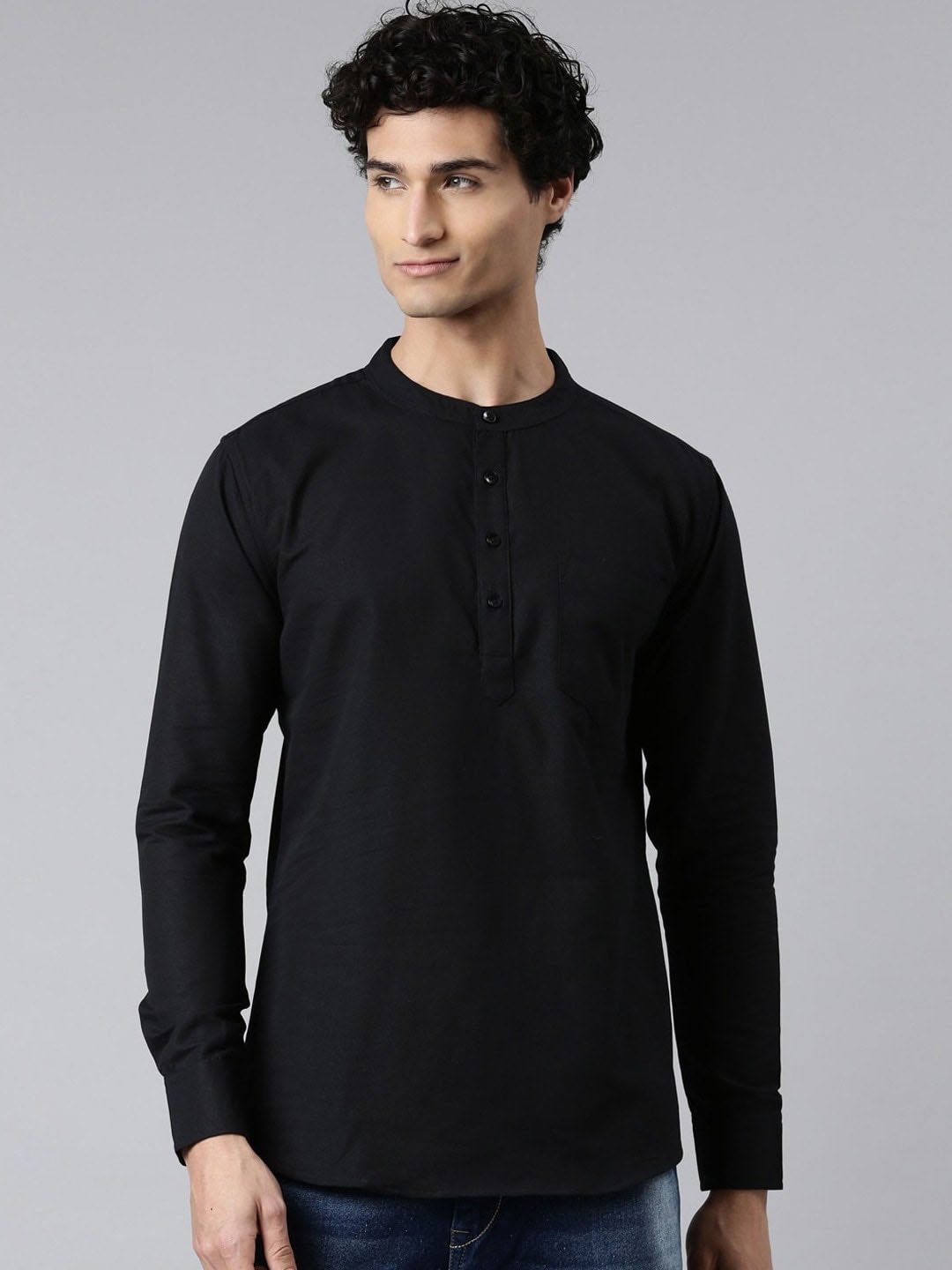 

THE SOUL PATROL Band Collar Cotton Curved Short Kurta, Black