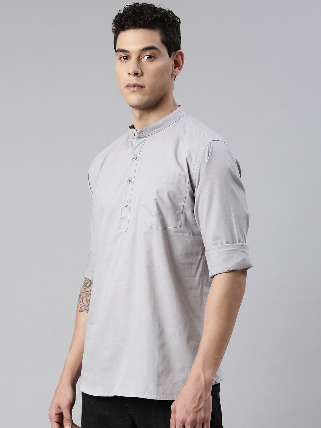 

THE SOUL PATROL Band Collar Cotton Curved Straight Kurta, Grey