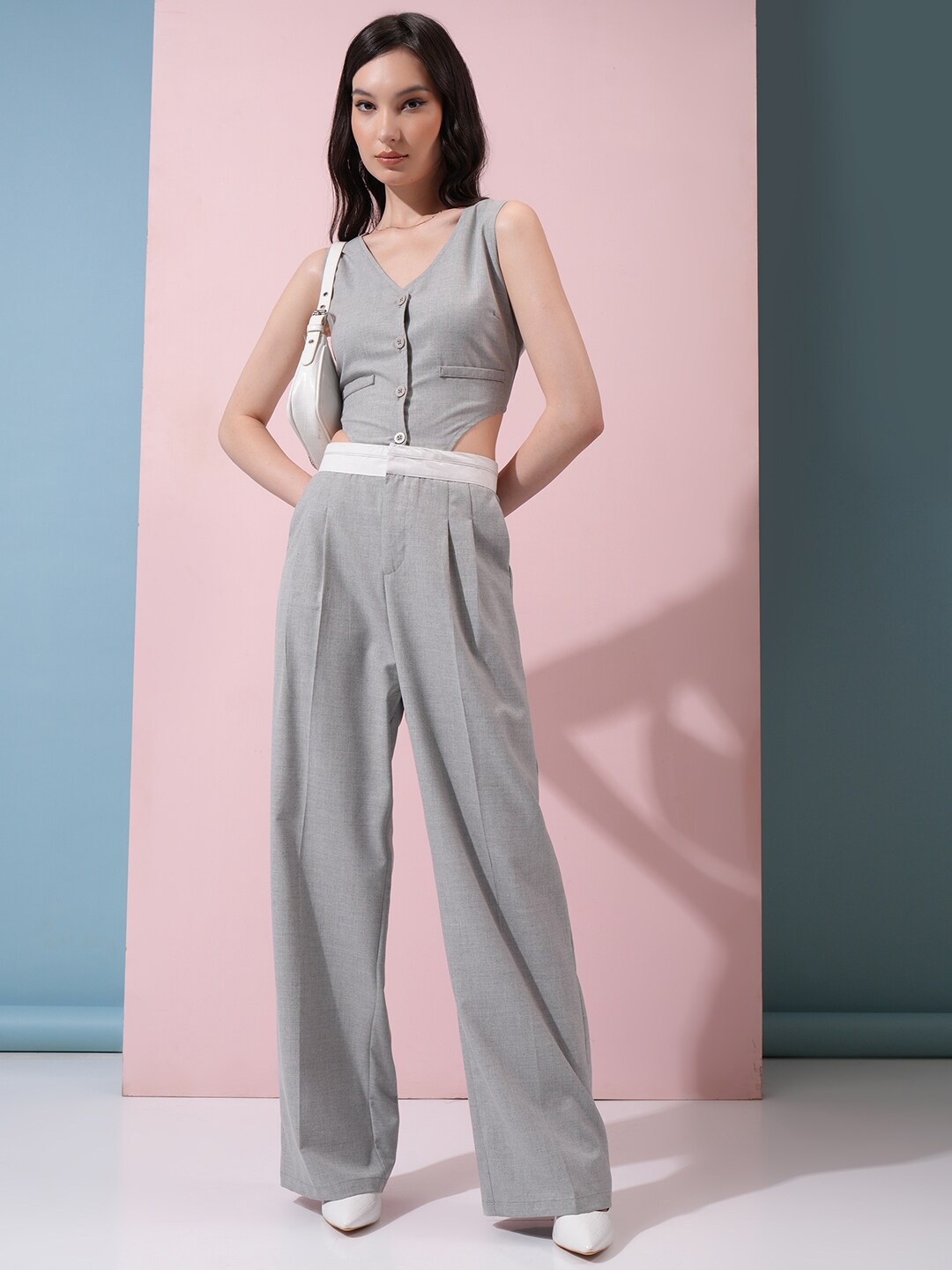 

Tokyo Talkies Grey Sleeveless Crop Top With Trousers