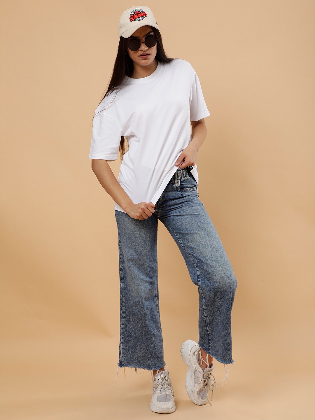 

PockMAN Drop Shoulder Sleeves Bio Finish Cotton Oversize T-Shirt, White