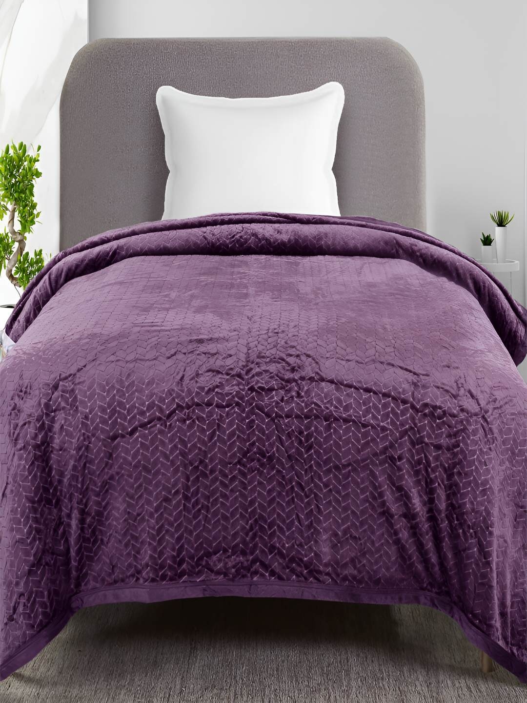 

GAPU & BALY Purple Striped AC Room 300 GSM Single Bed Blanket