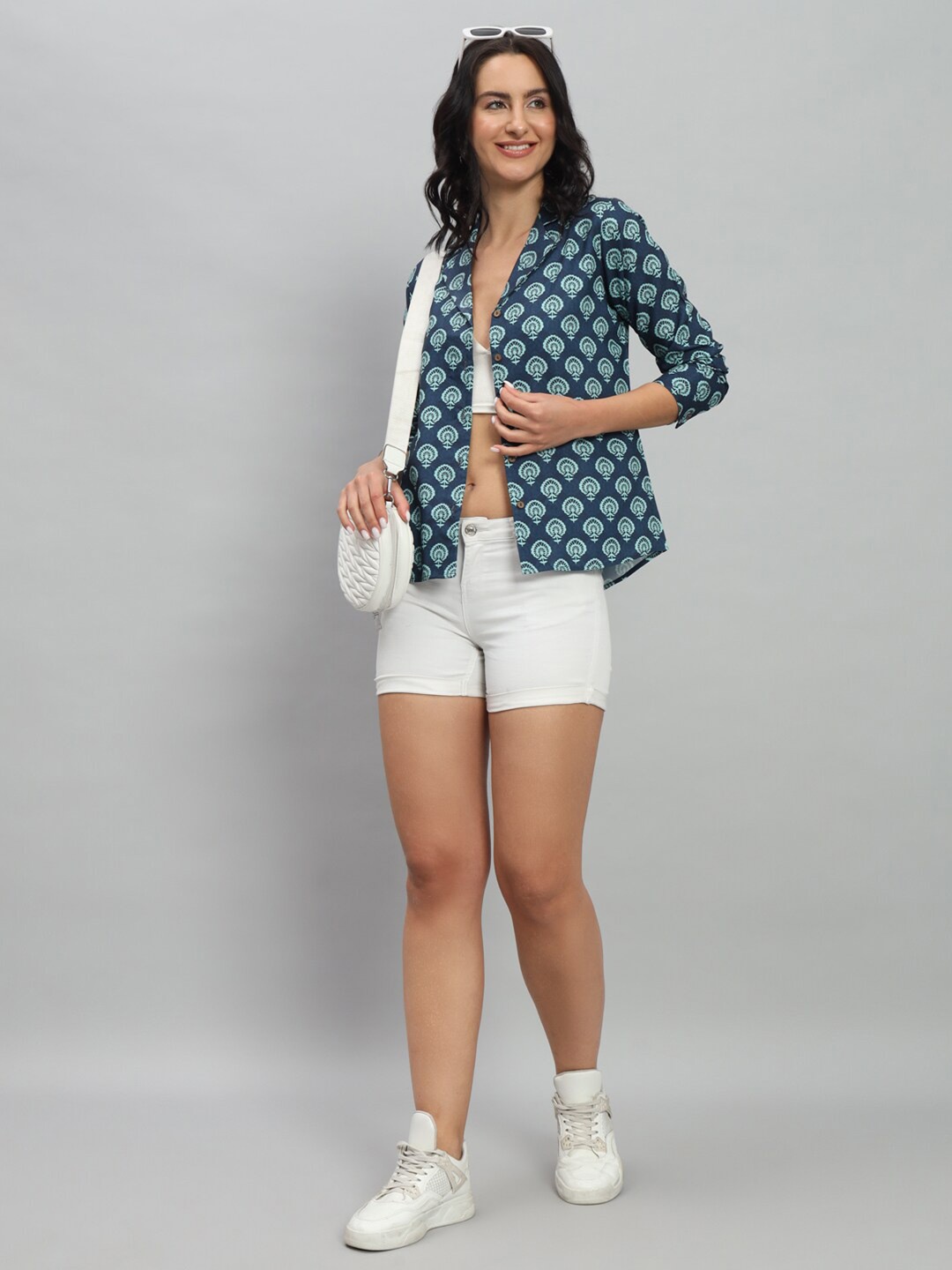 

RACHNA Standard Fit Ethnic Motifs Printed Cuban Collar Casual Shirt, Blue