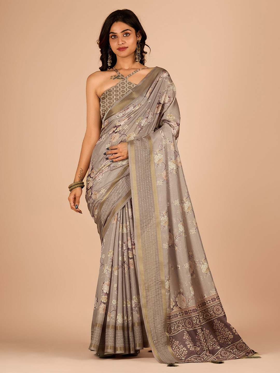 

SANJANA SILK Floral Printed Sequinned Maheshwari Saree, Cream