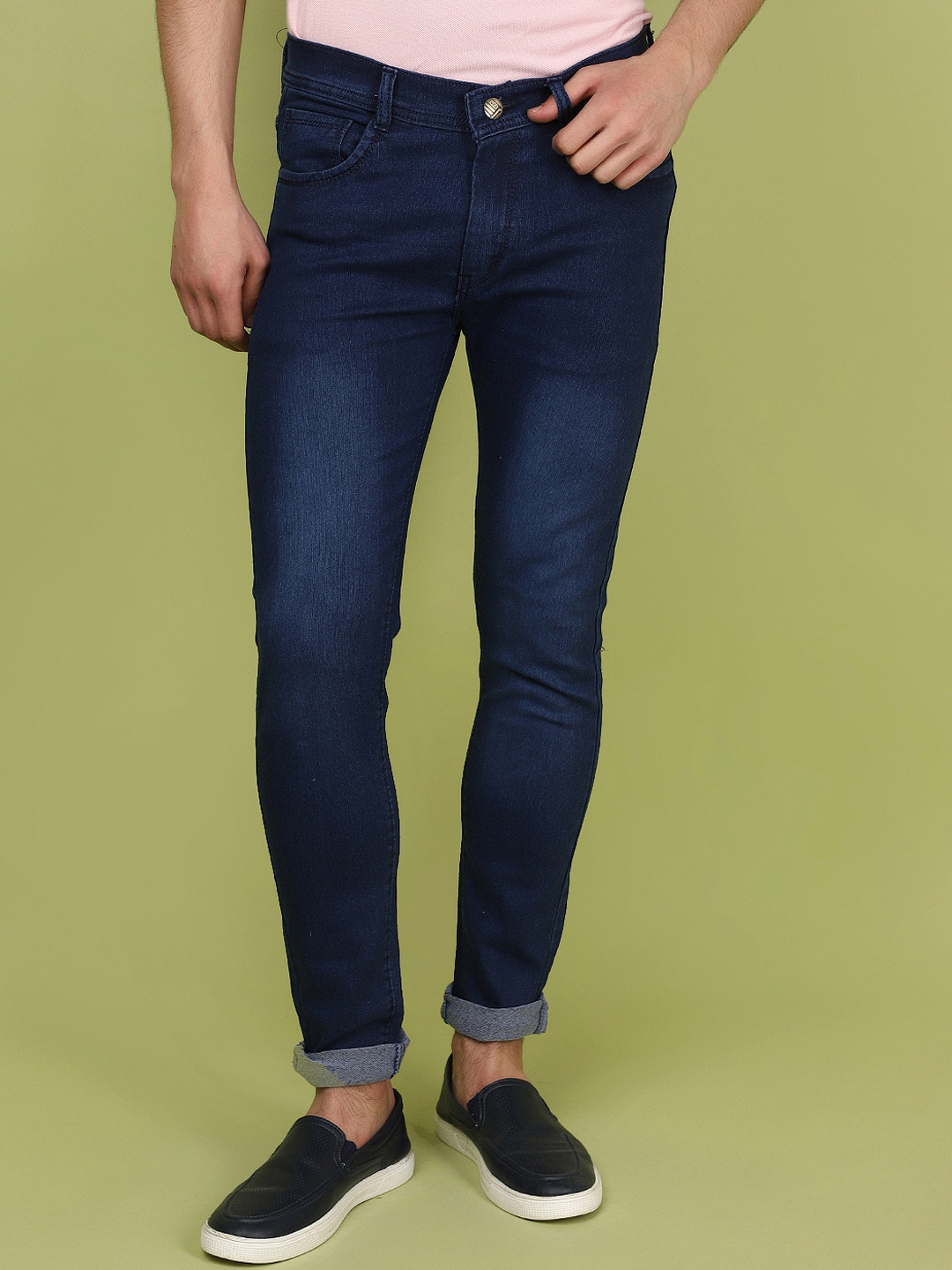 

V-Mart Men Slim Fit Light Fade Jeans, Blue