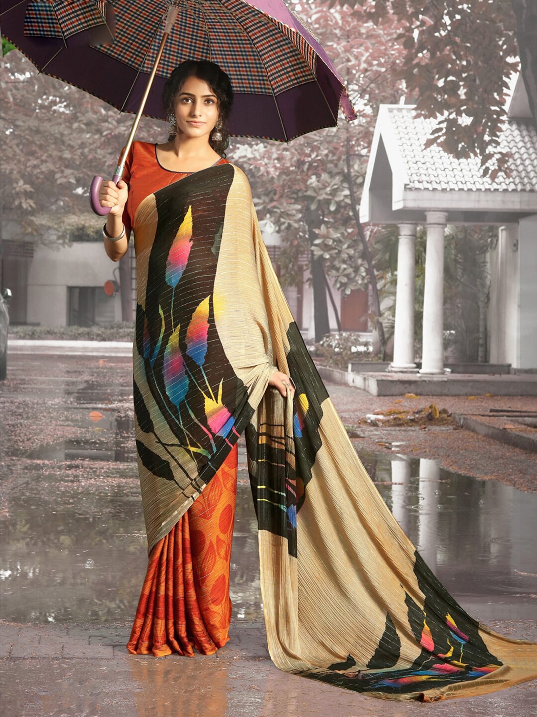 

Mitera Abstract Printed Saree, Cream