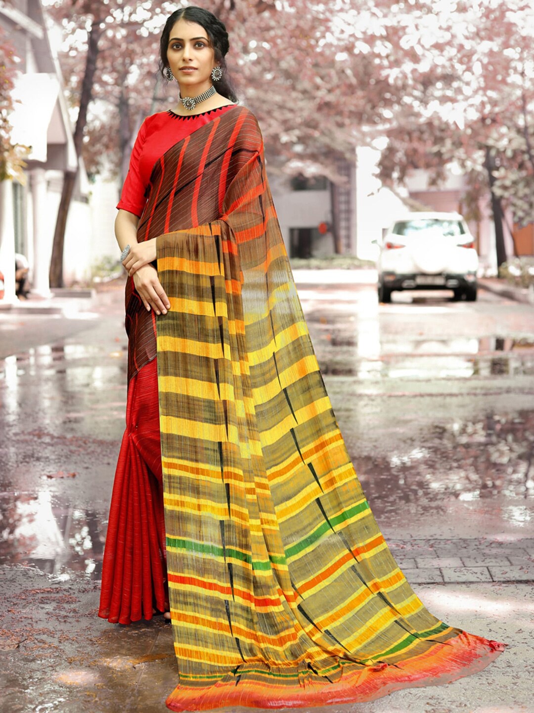 

Mitera Abstract Printed Party Wear Saree, Orange