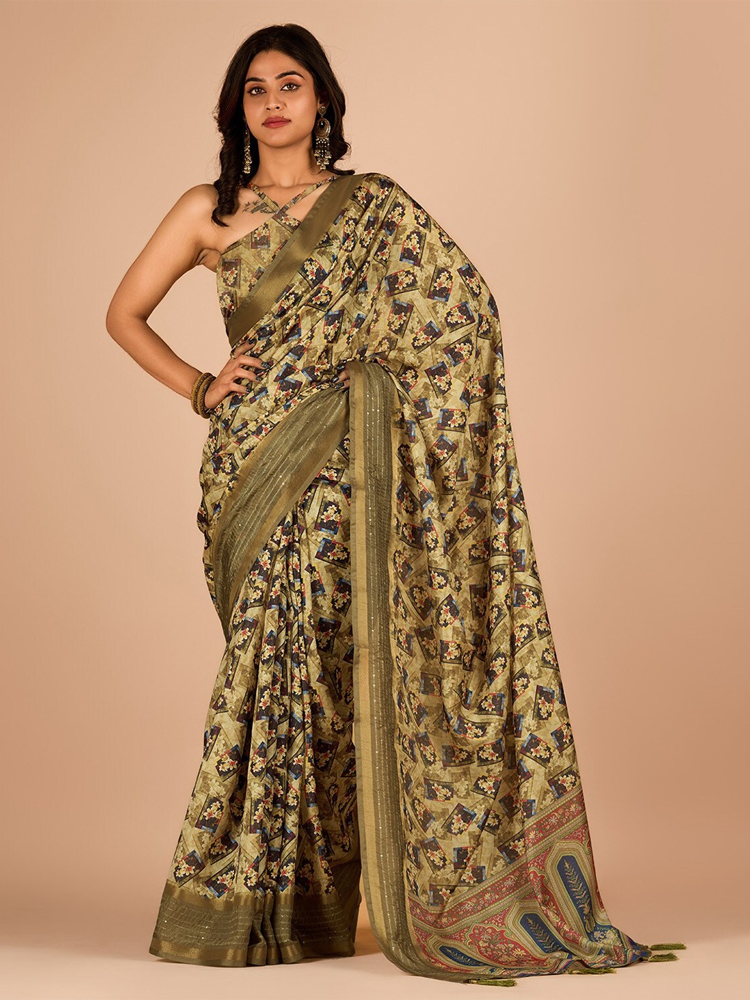 

Sitanjali Floral Sequinned Maheshwari Saree, Sea green