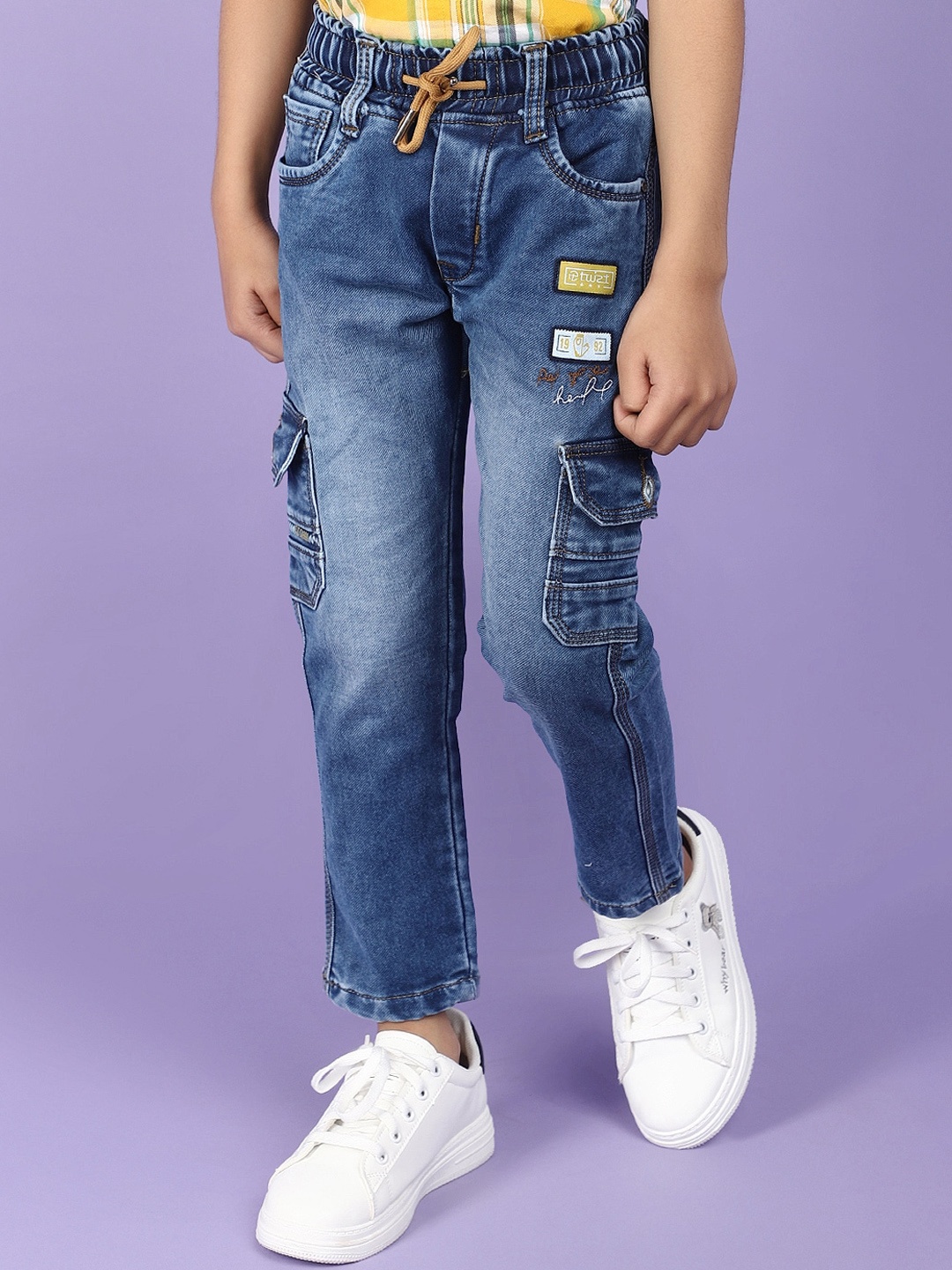 

V-Mart Boys Mid-Rise Heavy Fade Jeans, Blue